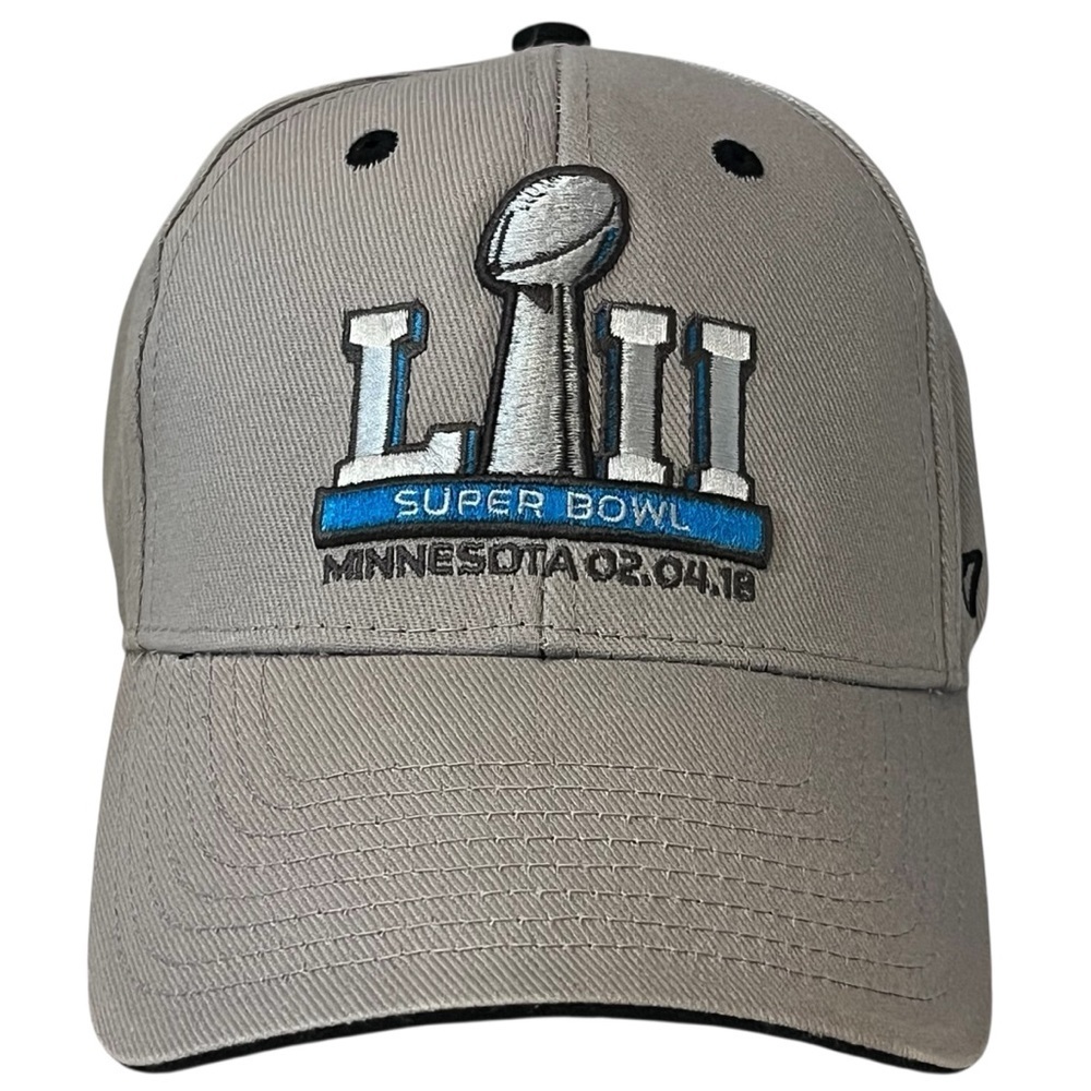 Super Bowl LII Grey Adjustable Embroidered Football Cap by '47 Brand